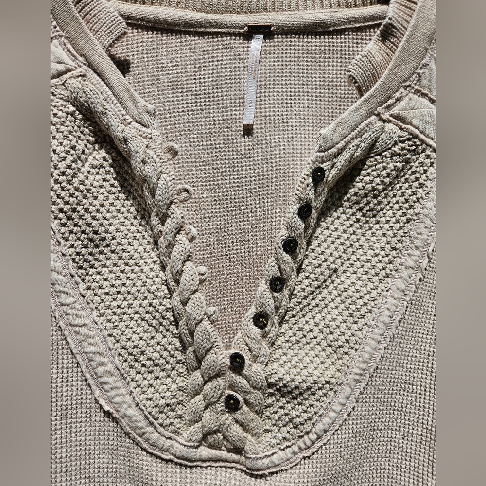 Free People Oakley Thermal Henley Top V Neck LS Mixed Knits Sand Size Small NWT - Picture 9 of 16